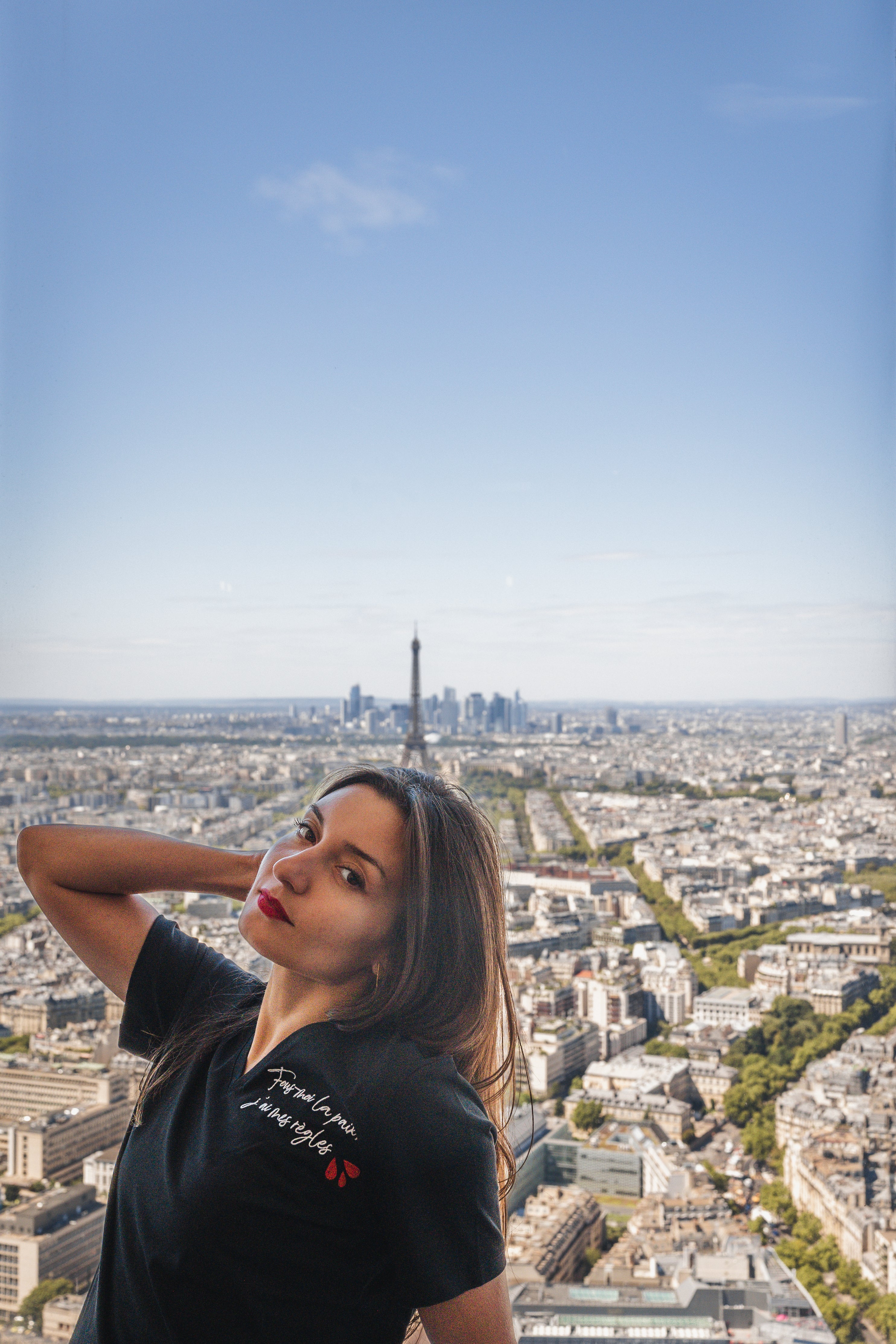 T-shirt noir col V - Fous-moi la paix j'ai mes règles