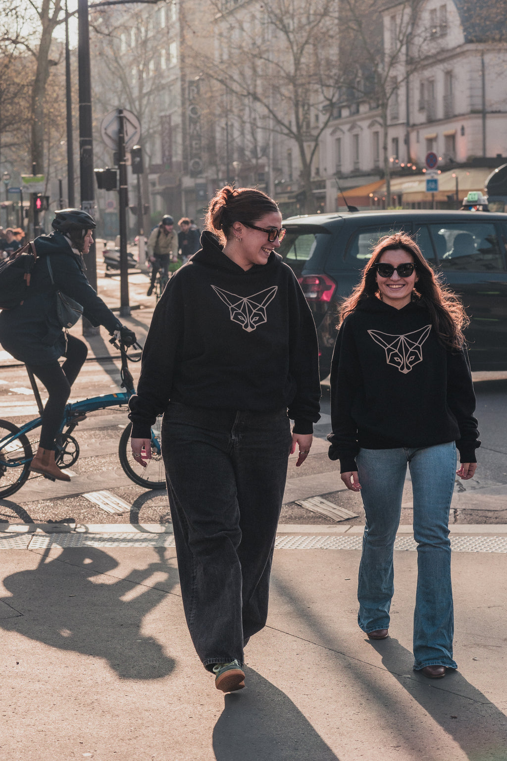 Oversized Black Hoodie Printé - SHINY HOODY